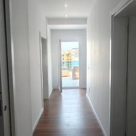 Penthouse Avec Rooftop 2 Vue Colline Derriere Grande A 100 M De La *