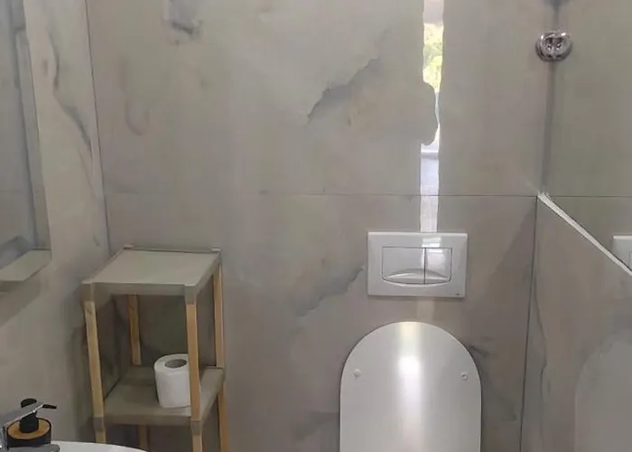 Апартаменты Penthouse Avec Rooftop 2 Vue Colline Derriere Grande A 100 M De La