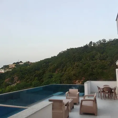Appartement Penthouse Avec Rooftop 2 Vue Colline Derrière Grande à 100 M De La